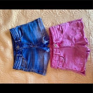 Two shorts for girls for $ 8